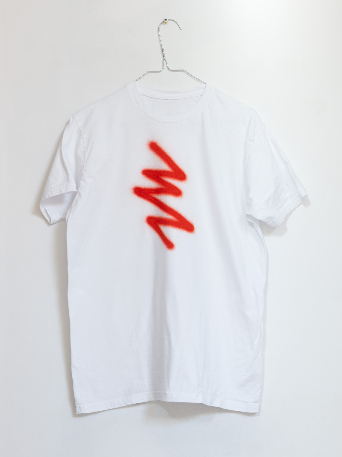 A clothing line – size M – reference B35