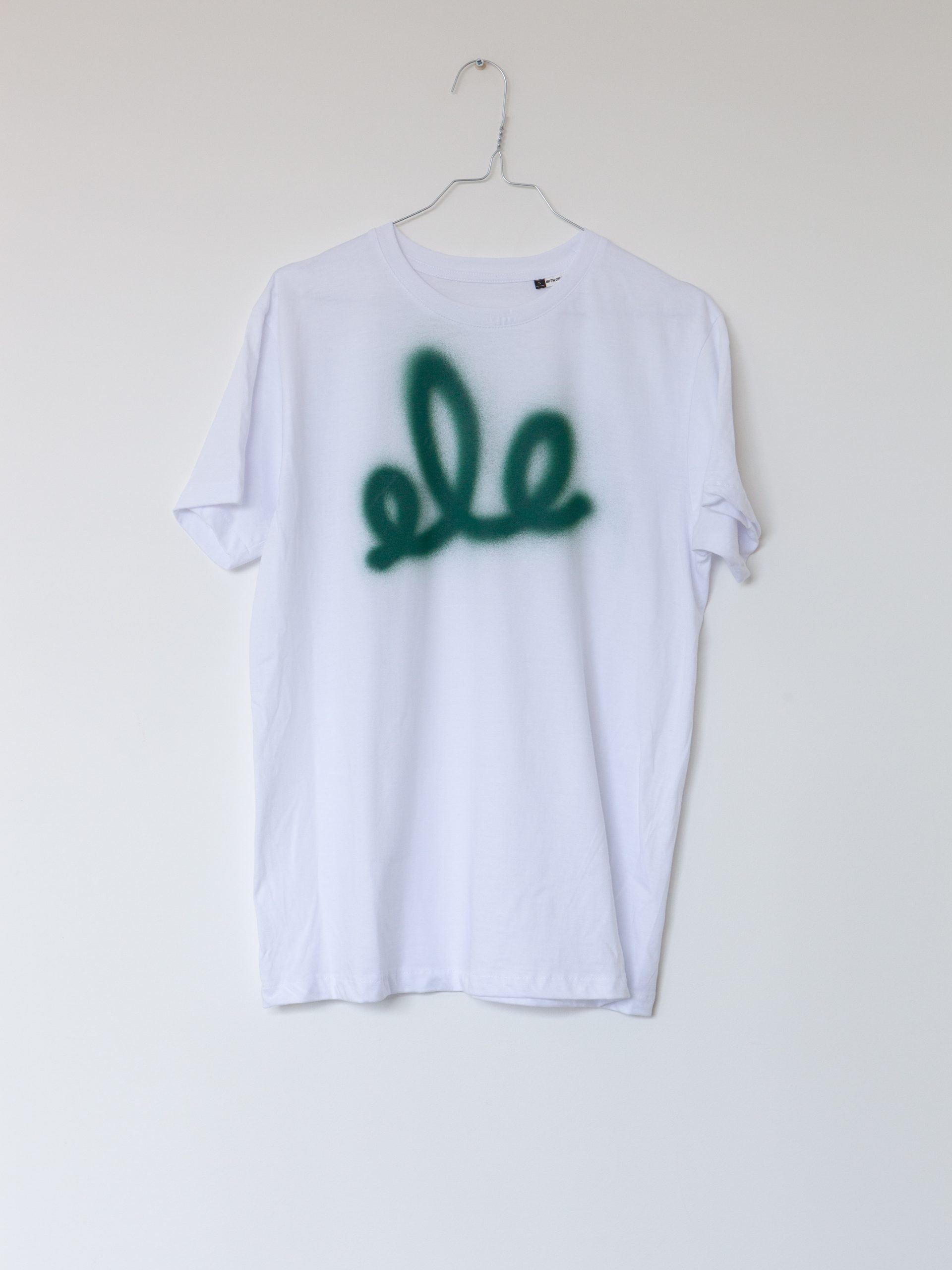 A clothing line – size S – reference D93