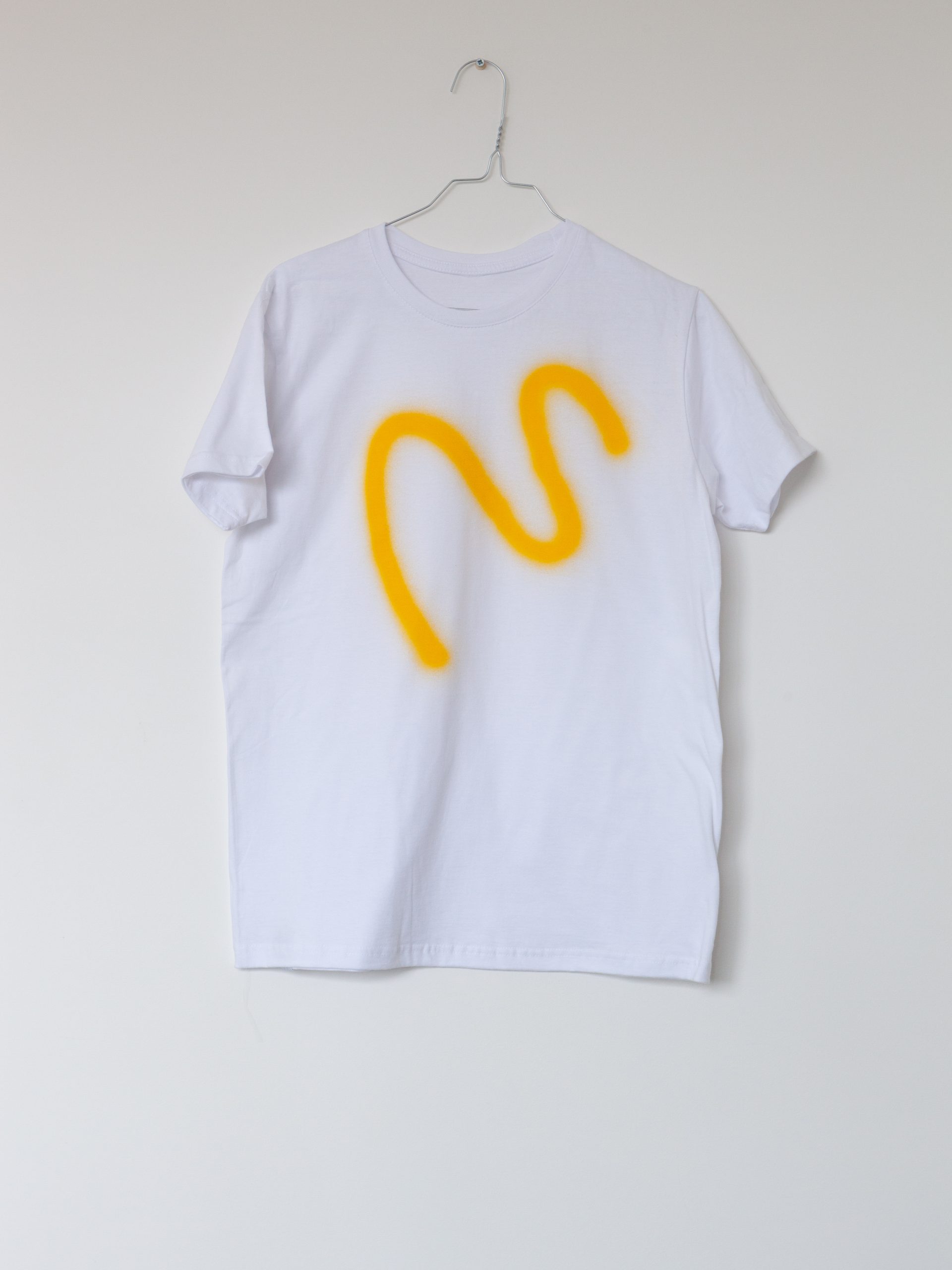 A clothing line – size S – reference D87